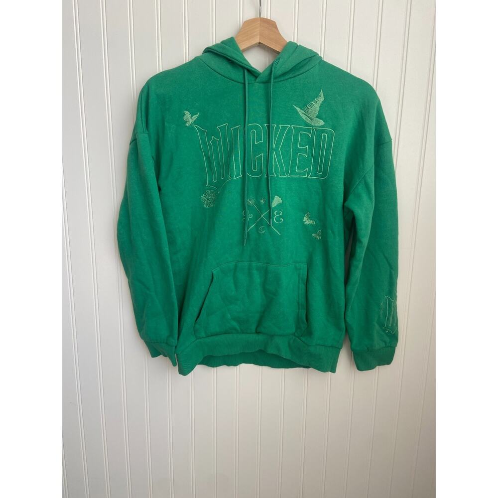 LAST CHANCE WICKED Sweatshirt Women's XS Green Broom and Wand